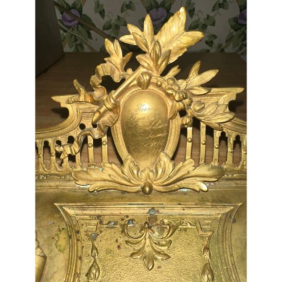 ANTIQUE 19TH CENTURY FRENCH BRASS DOUBLE INKWELL WITH GERMAN INSCRIPTION - Picture 5 of 11